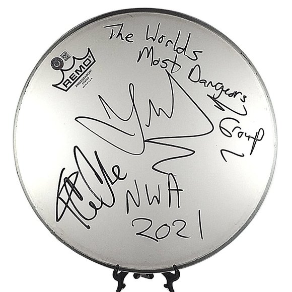 NWA Signed Drumhead Worlds Most Dangerous Group Beckett Ice Cube Yella Autograph - Picture 4 of 10